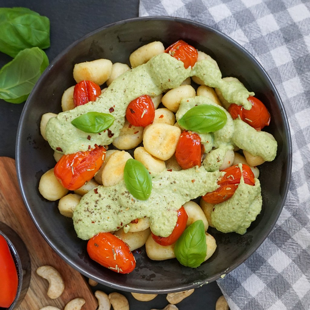 Gnocchi mit Basilikum-Pesto