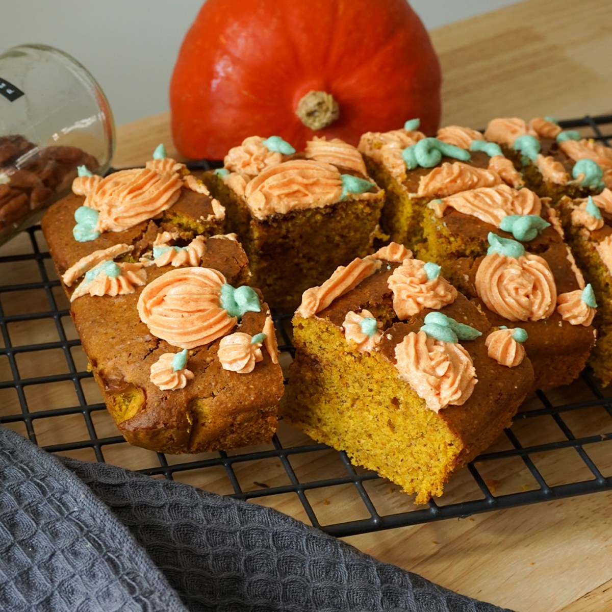 Kürbiskuchen mit Frosting